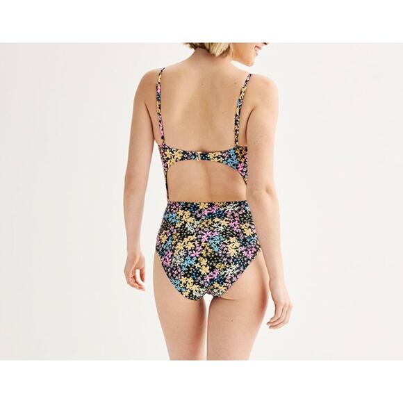 Ninety-Nine Juniors V-Wire One-Piece Swimsuit Floral Lined Cut-Out Size L /11-13 - Picture 6 of 14